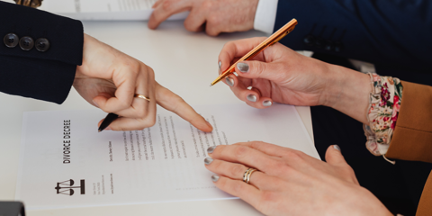 A Costly E-2 Visa Mistake: Why Material Changes Cannot Wait Until Renewal Photo